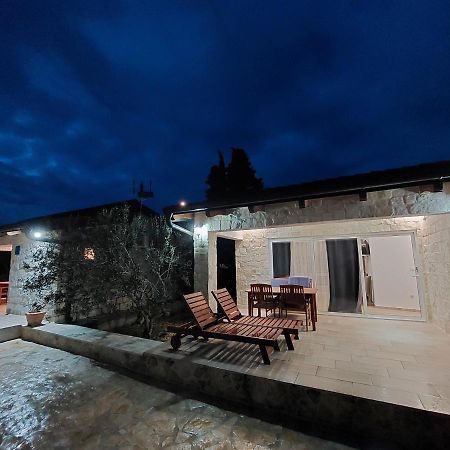 Apartmani Morovi Dvori Drage Kültér fotó